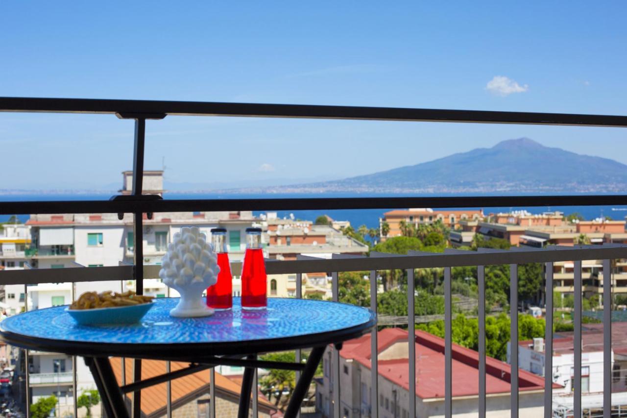 Amore Rentals - Appartamento Cielomare Сорренто Экстерьер фото